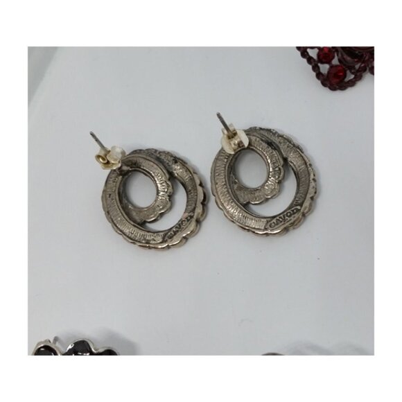 𝅺Huge bundle lot 9 earrings classic timeless wardeobe staple - Picture 4 of 4